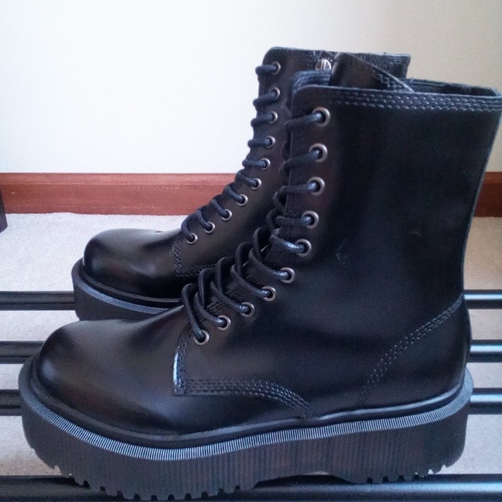 JEFFREY CAMPBELL Women's Combat Boots - BRAND NEW - Picture 2 of 7